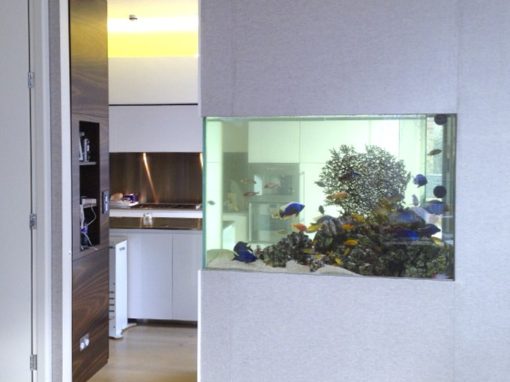 Bespoke London Kitchen Aquarium [12]